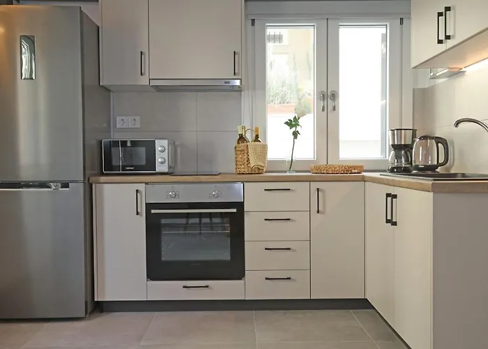 Modern Loft Syros 公寓 *